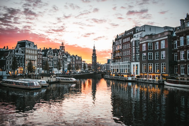 Rental Agencies in Amsterdam